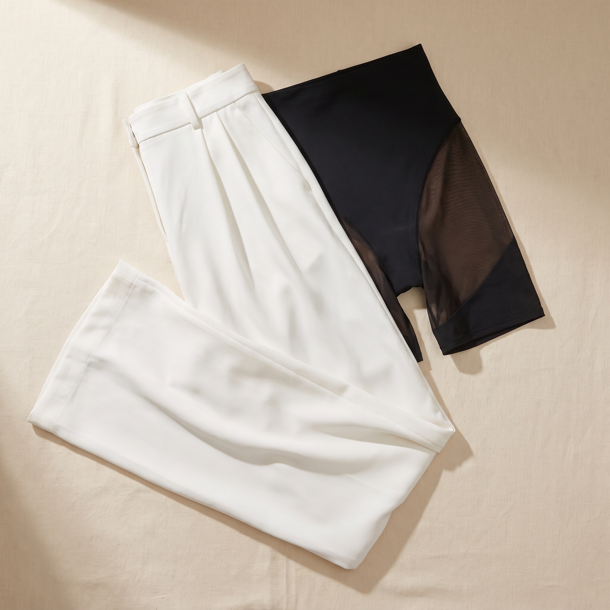 Look Fluido Invisibile - bundle Pantalone Fluido e Linea Impeccabile SOTTO VOCE