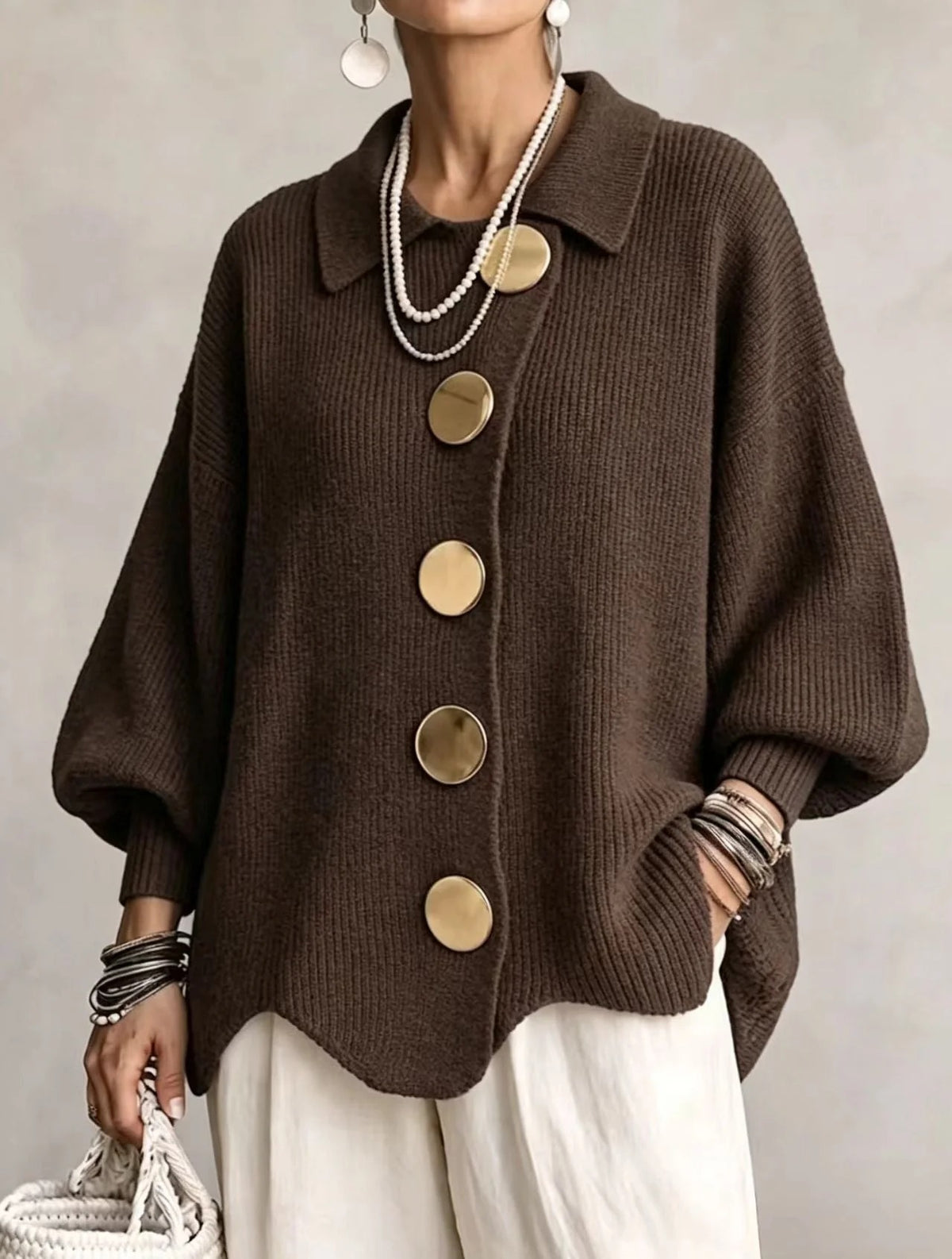 Cardigan Fascino – Oversize con Bottoni Dorati